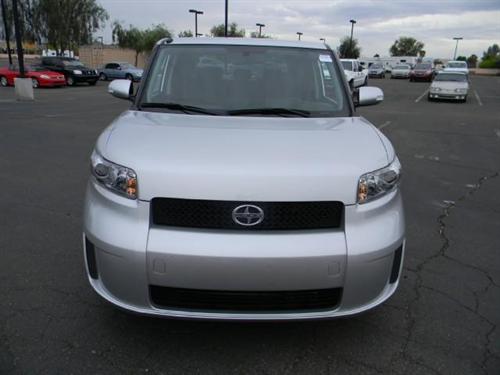 Scion xB 2008 photo 1