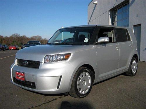 Scion xB 2008 photo 2