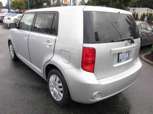 Scion xB 2008 photo 1