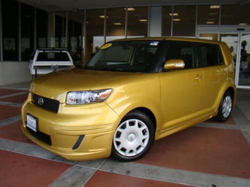 Scion xB 2008 photo 1