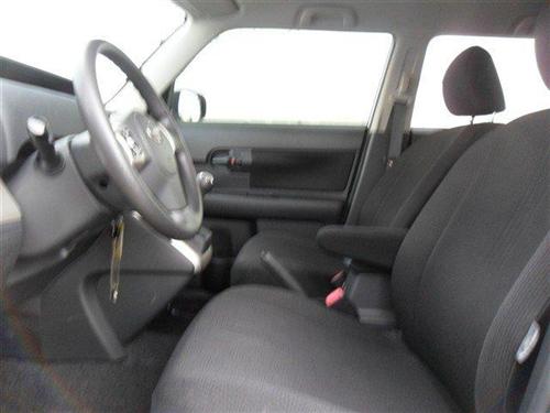 Scion xB 2008 photo 1