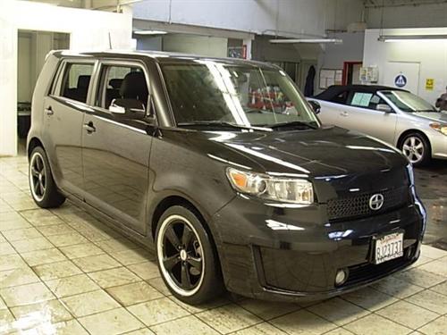Scion xB 2008 photo 4