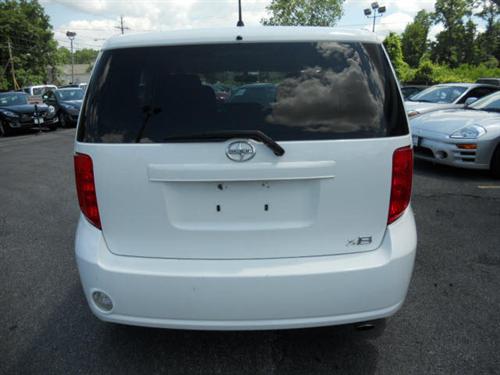 Scion xB 2008 photo 5