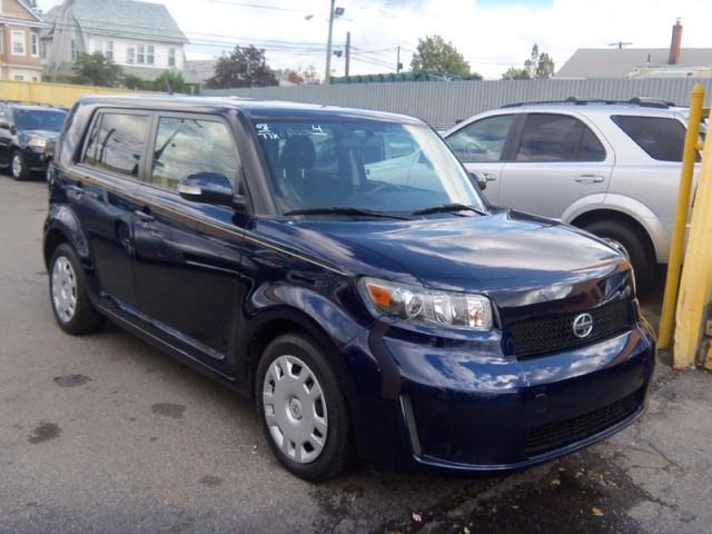 Scion xB 2008 photo 2