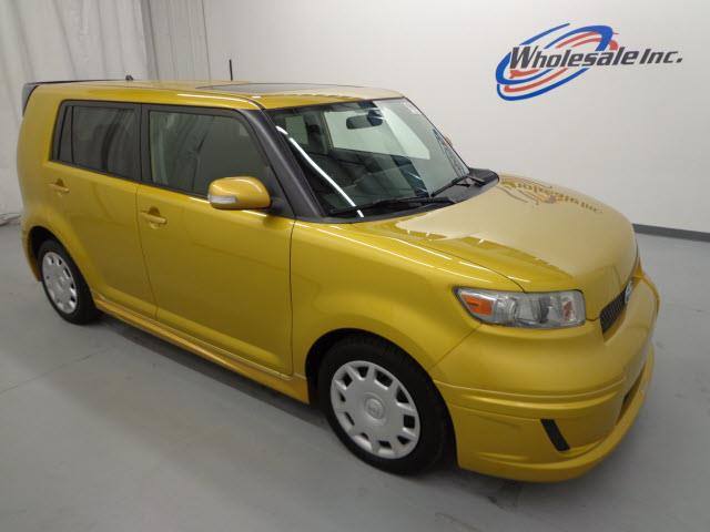 Scion xB 2008 photo 10