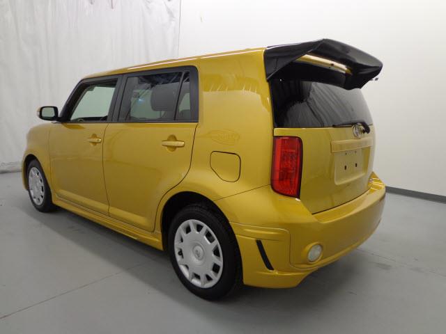 Scion xB 2008 photo 14