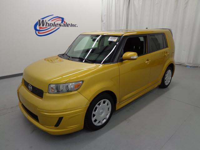 Scion xB 2008 photo 16