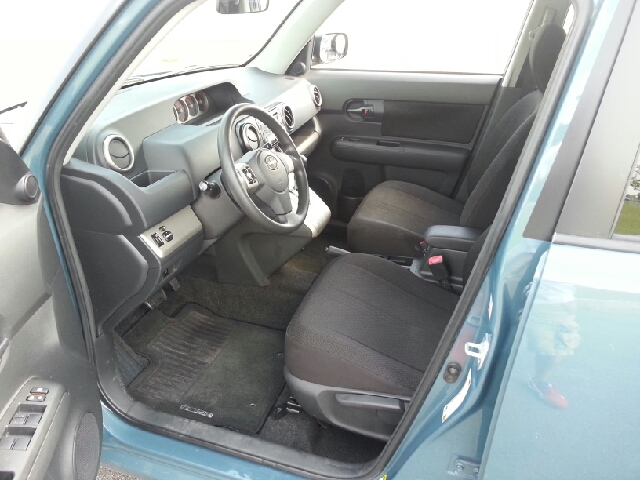 Scion xB 2008 photo 1