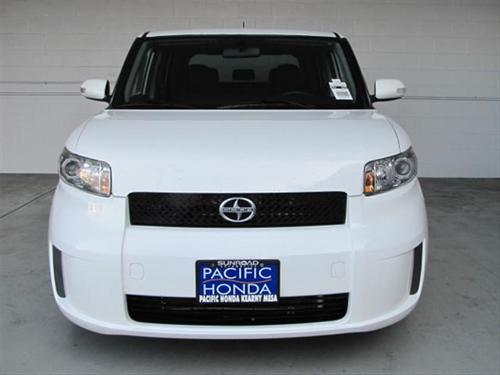 Scion xB 2008 photo 1