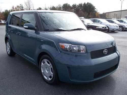 Scion xB 2008 photo 2