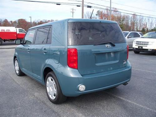 Scion xB 2008 photo 5