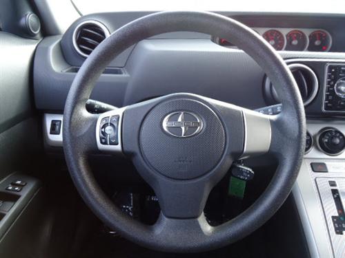 Scion xB 2008 photo 3