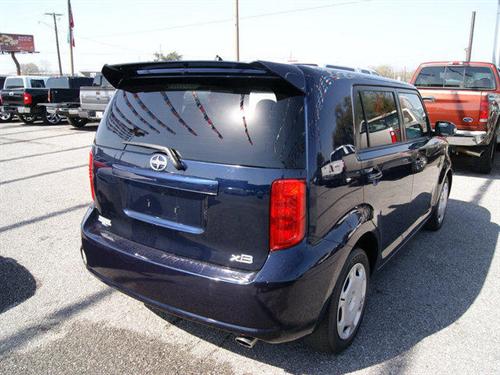 Scion xB 2008 photo 4