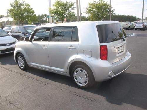 Scion xB 2008 photo 4