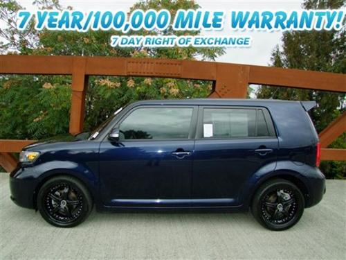 Scion xB 2008 photo 1