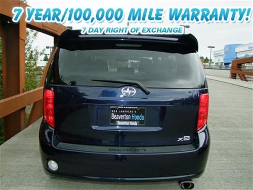 Scion xB 2008 photo 3