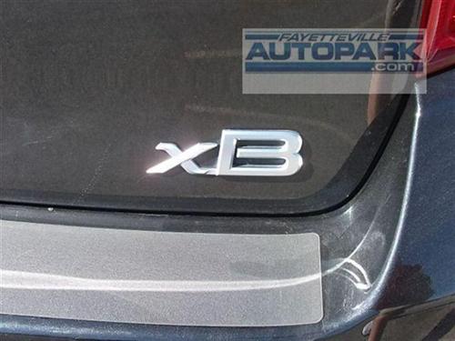 Scion xB 2008 photo 3