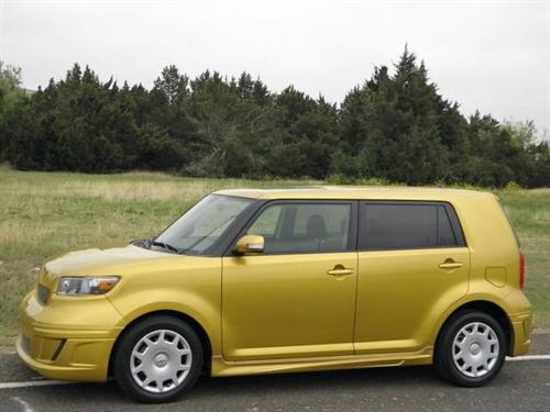 Scion xB 2008 photo 3