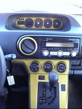 Scion xB 2008 photo 2