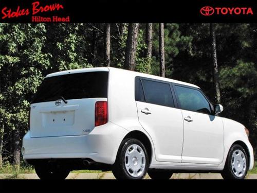 Scion xB 2008 photo 1