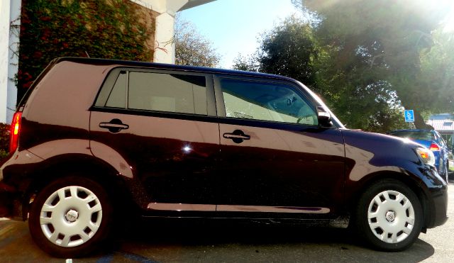 Scion xB 2009 photo 4