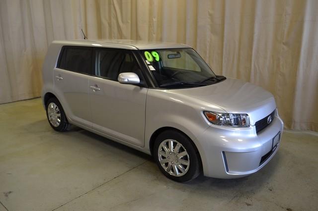 Scion xB 2009 photo 4