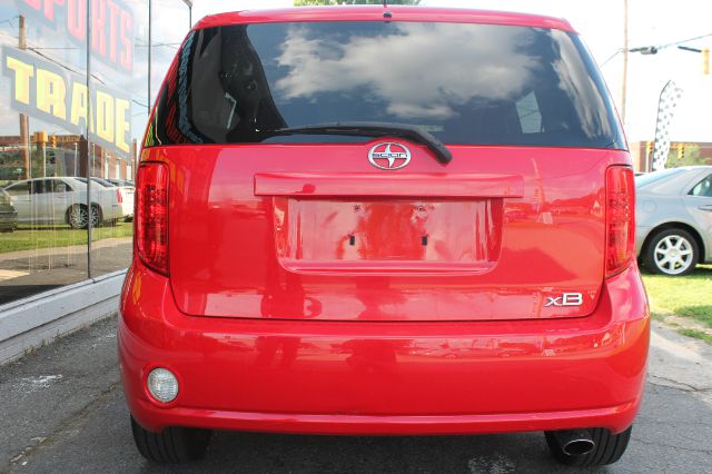 Scion xB 2009 photo 3