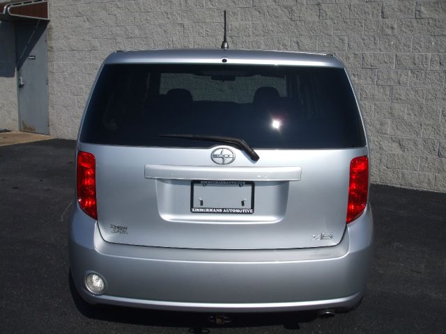Scion xB 2009 photo 19