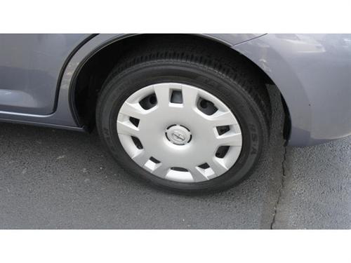 Scion xB 2010 photo 1