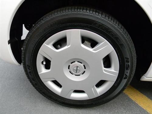 Scion xB 2010 photo 3