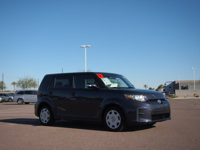 Scion xB Base Unspecified