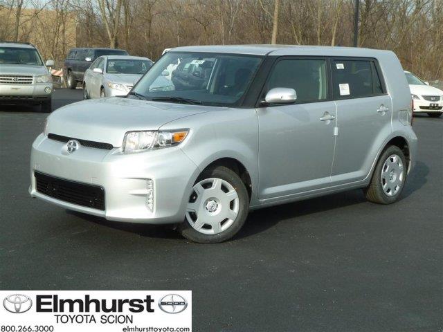 Scion xB 2013 photo 8