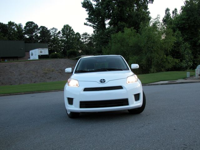 Scion xD 2008 photo 4