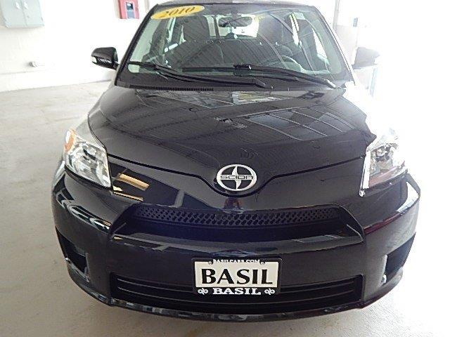 Scion xD 2010 photo 4