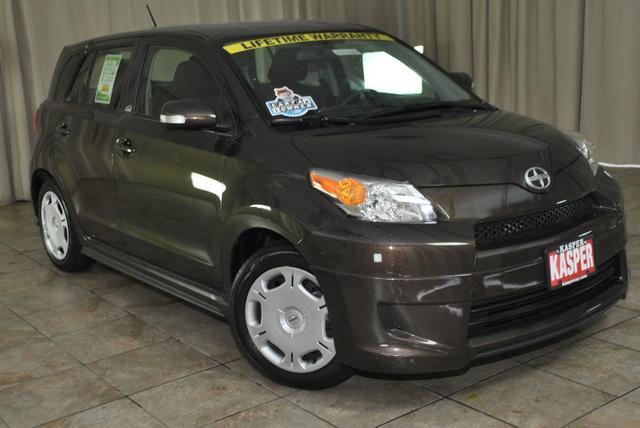 Scion xD 2011 photo 1