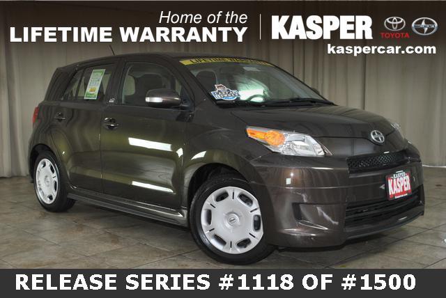 Scion xD 2011 photo 2