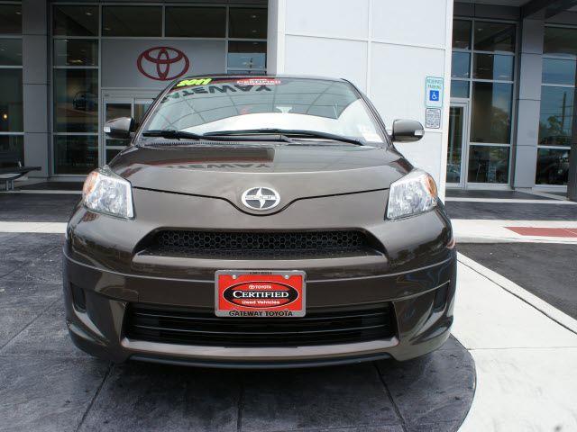 Scion xD 2011 photo 3