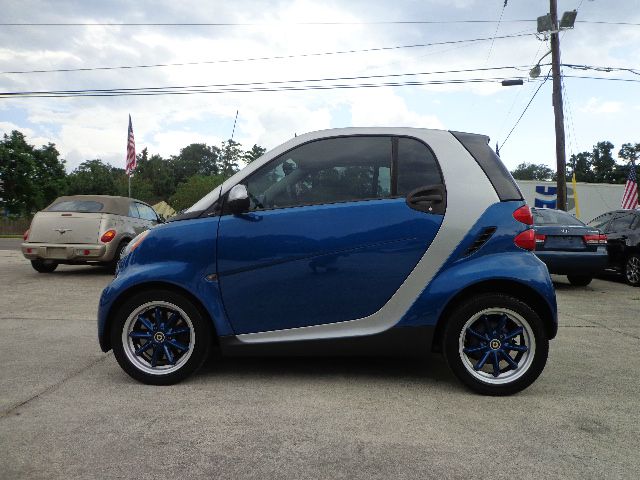Smart fortwo 2008 photo 2