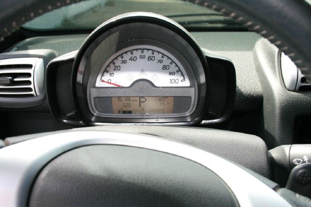 Smart fortwo 2008 photo 2