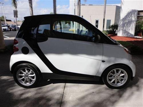 Smart fortwo 2009 photo 4