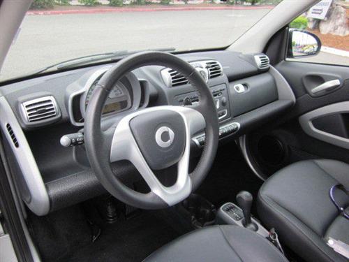 Smart fortwo 2009 photo 2