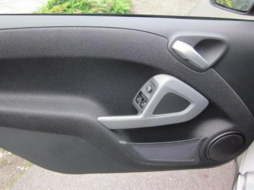 Smart fortwo 2009 photo 4