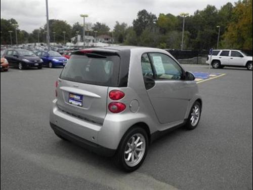 Smart fortwo 2009 photo 1