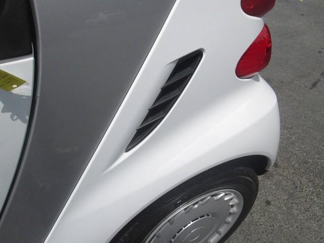 Smart fortwo 2010 photo 2