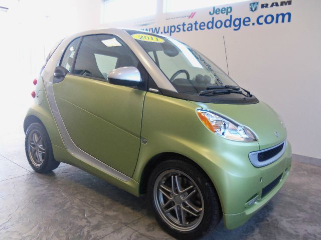 Smart fortwo 2011 photo 11