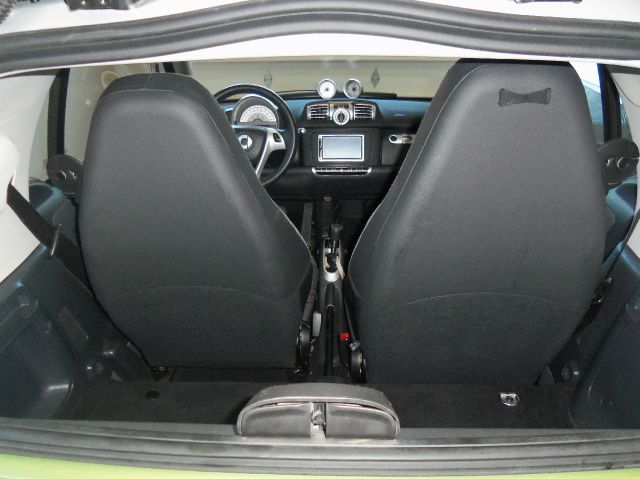 Smart fortwo 2011 photo 16