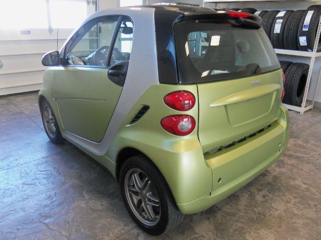 Smart fortwo 2011 photo 17