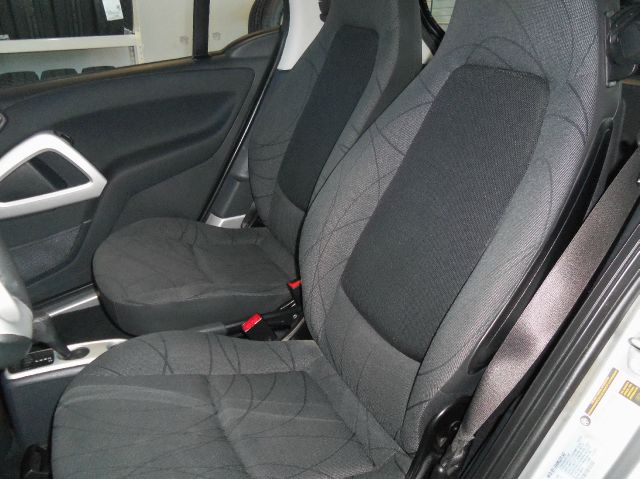 Smart fortwo 2011 photo 19