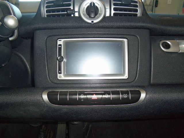 Smart fortwo 2011 photo 7