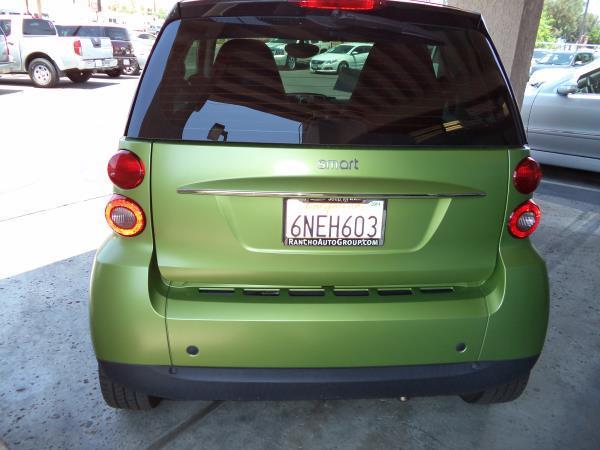 Smart fortwo 2011 photo 1